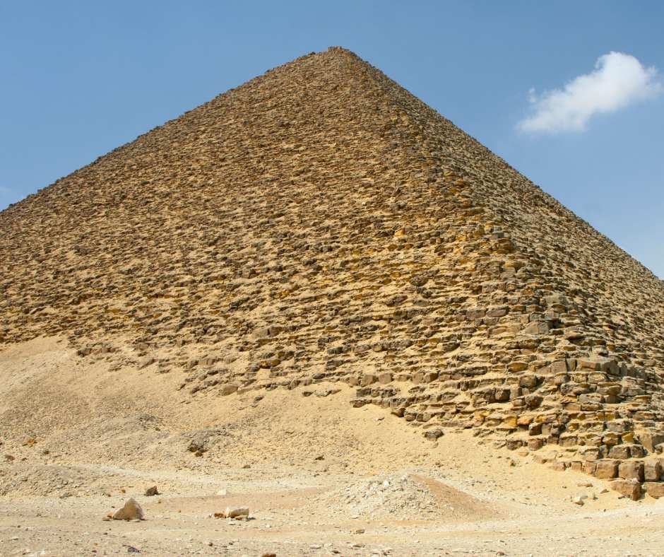 Unveiling the Mysteries of the Red Pyramid: A Guide to Visiting Egypt's 